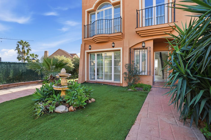 Image No.6-3 Bed Townhouse for sale