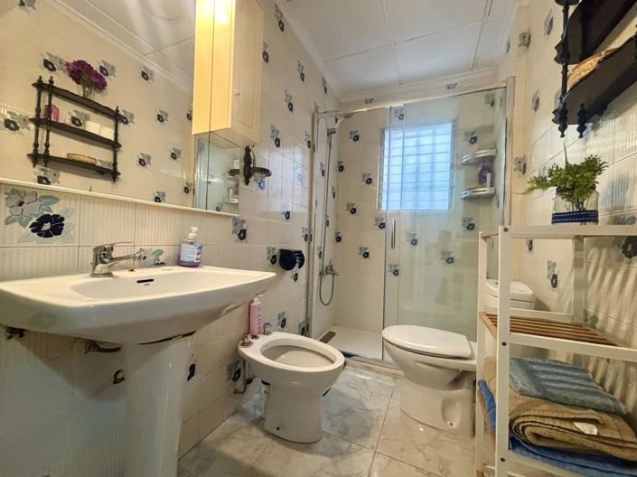 Image No.9-Appartement de 2 chambres à vendre à Torrevieja