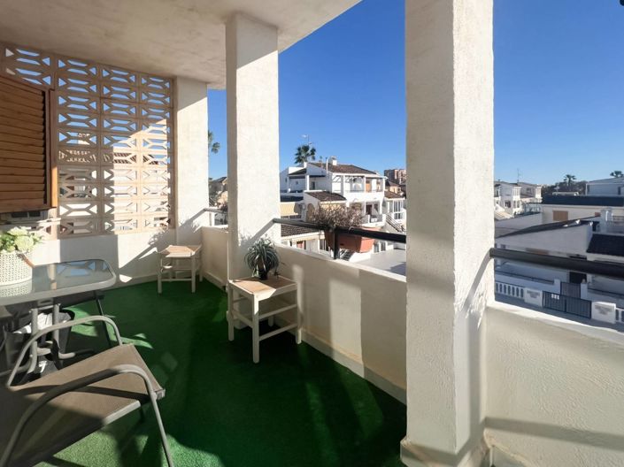 Image No.10-2 Bed Bungalow for sale