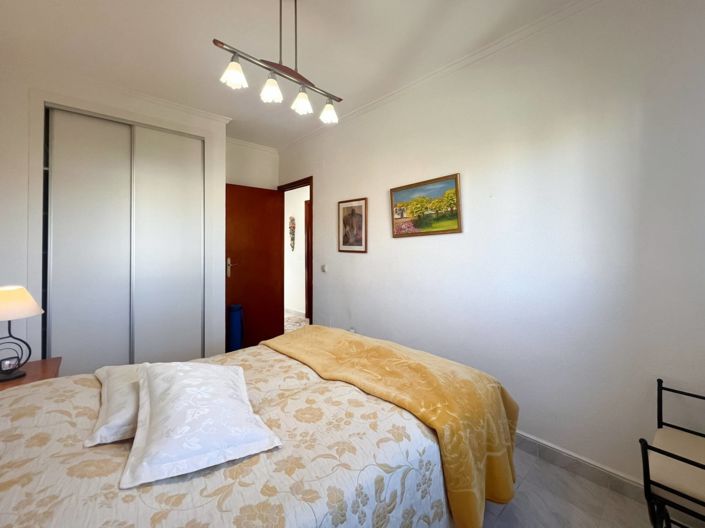 Image No.27-2 Bed Bungalow for sale