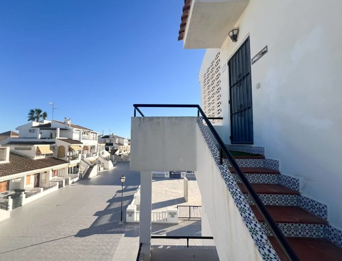 Image No.41-2 Bed Bungalow for sale