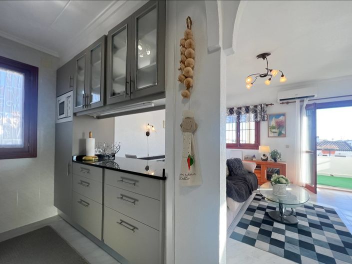 Image No.6-2 Bed Bungalow for sale