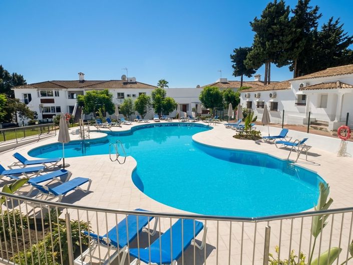 Image No.2-Appartement de 1 chambre à vendre à Estepona