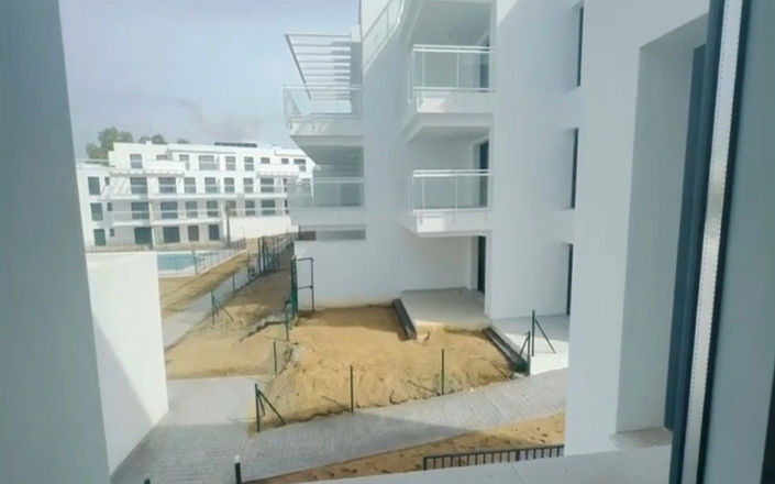 Image No.12-3 Bed Apartment for sale