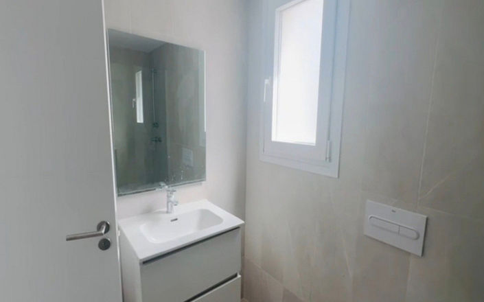 Image No.20-3 Bed Apartment for sale