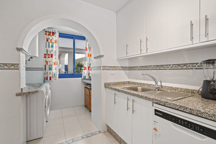 Image No.7-2 Bed Apartment for sale