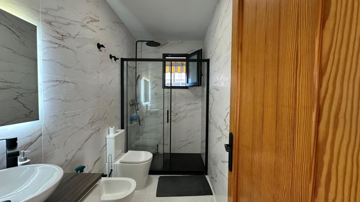 Image No.19-2 Bed Apartment for sale