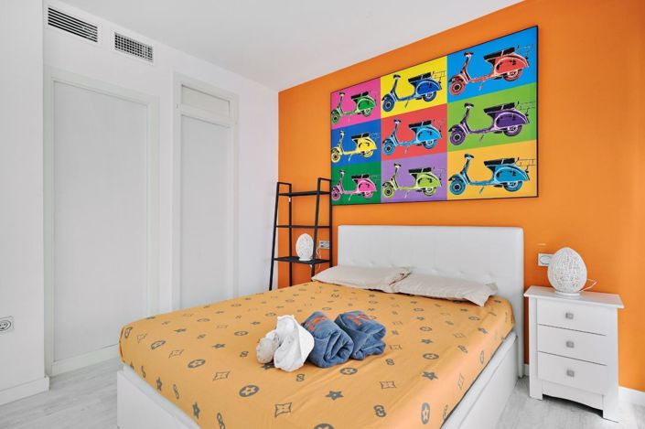 Image No.15-3 Bed Apartment for sale