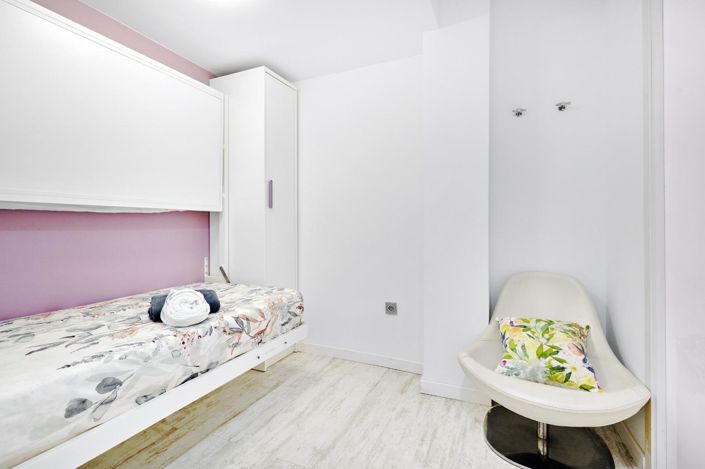 Image No.30-3 Bed Apartment for sale