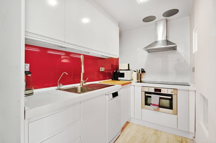 Image No.9-3 Bed Apartment for sale