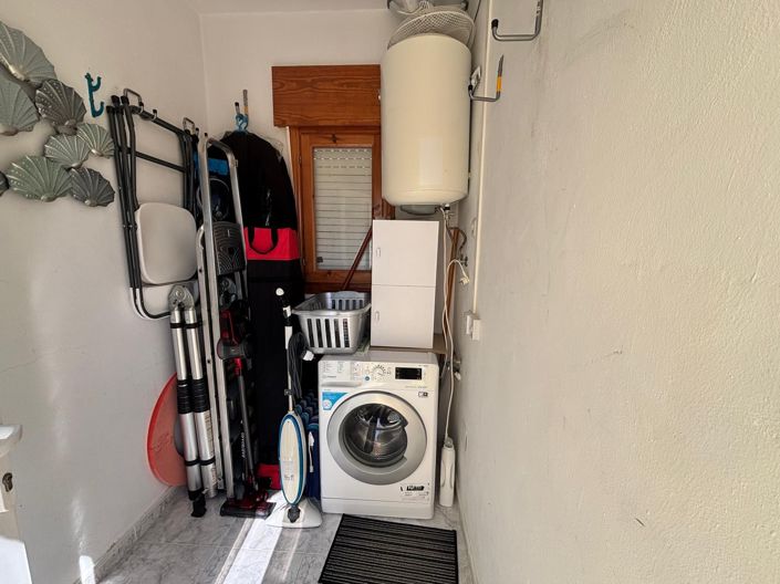 Image No.26-2 Bed Villa for sale