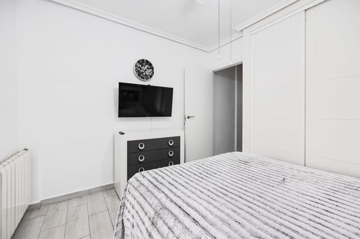 Image No.15-3 Bed Townhouse for sale