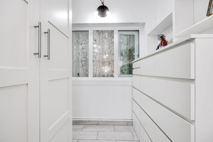 Image No.26-3 Bed Townhouse for sale