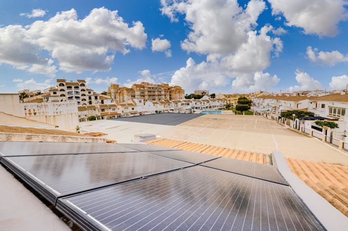 Image No.42-3 Bed Townhouse for sale