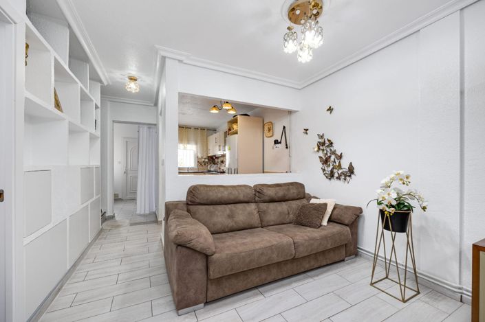 Image No.6-3 Bed Townhouse for sale