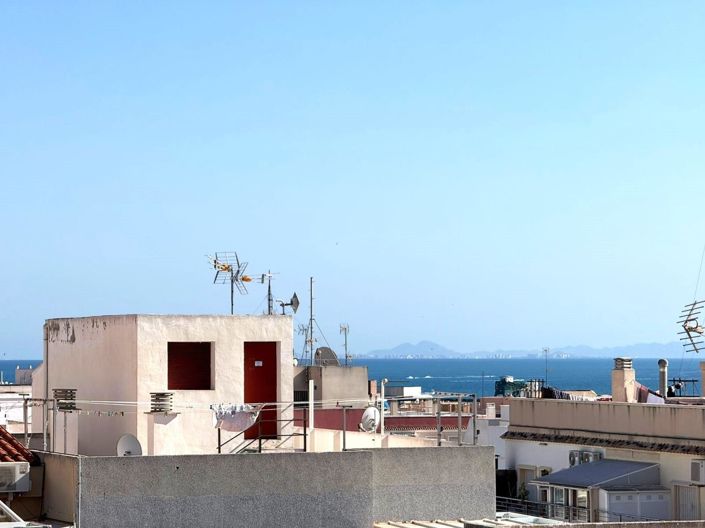 Image No.26-2 Bed Apartment for sale