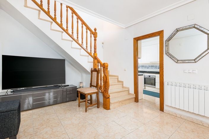 Image No.10-5 Bed Villa for sale