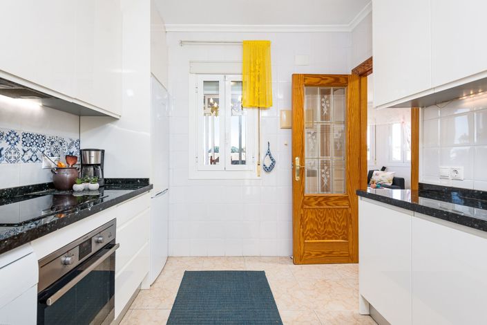 Image No.13-5 Bed Villa for sale