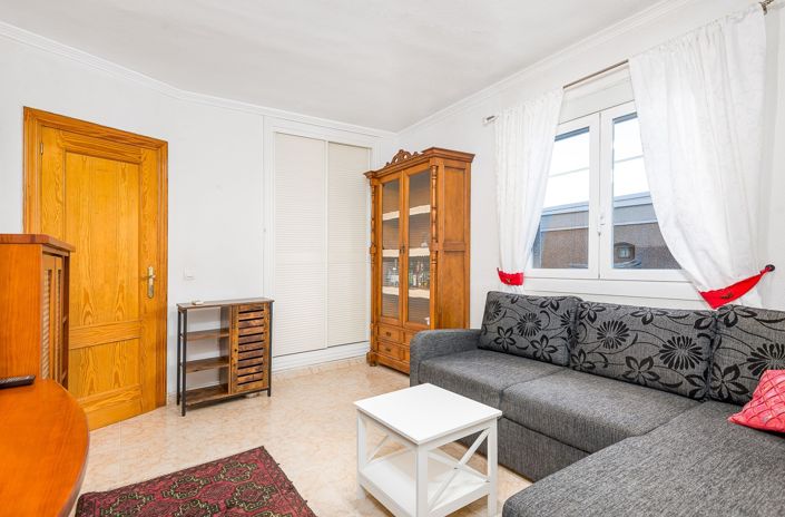 Image No.49-5 Bed Villa for sale