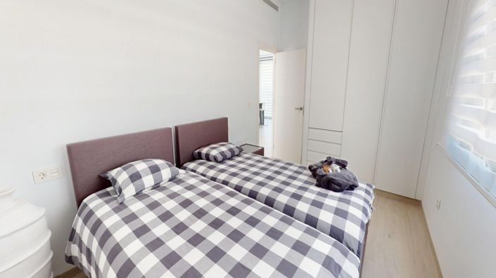 Image No.36-3 Bed Villa for sale