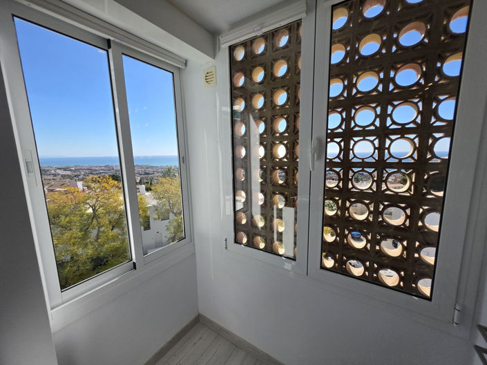 Image No.8-3 Bed Apartment for sale