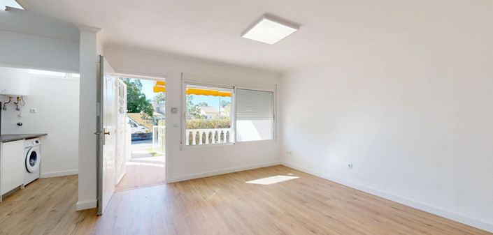 Image No.15-2 Bed Apartment for sale