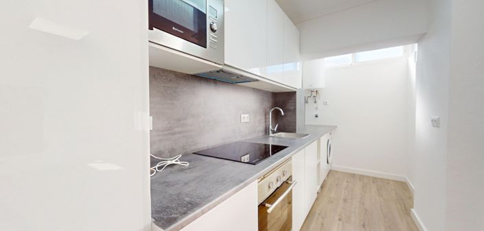 Image No.19-2 Bed Apartment for sale