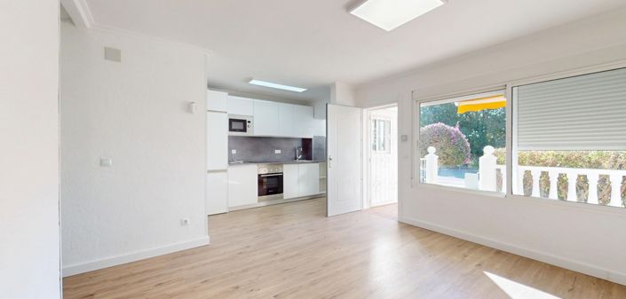 Image No.2-2 Bed Apartment for sale