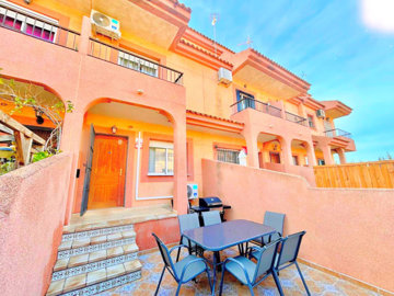 ef5ff7e4-1365-422a-aeec-7b92ebade899xlarge