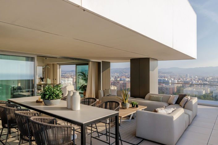 Image No.48-4 Bed Penthouse for sale