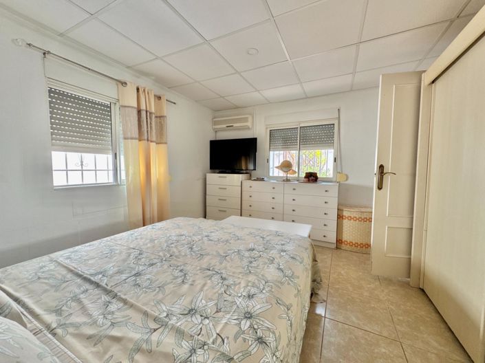 Image No.22-7 Bed Villa for sale