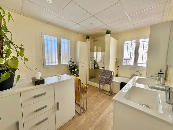 Image No.27-Villa de 7 chambres à vendre à Dolores