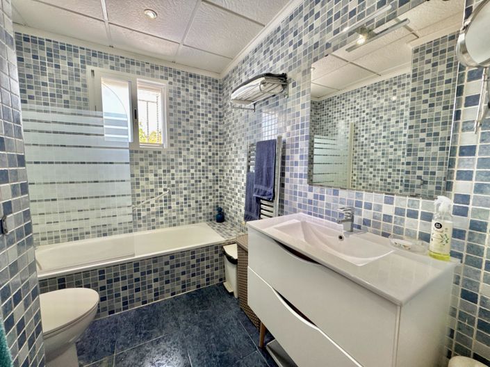 Image No.34-7 Bed Villa for sale