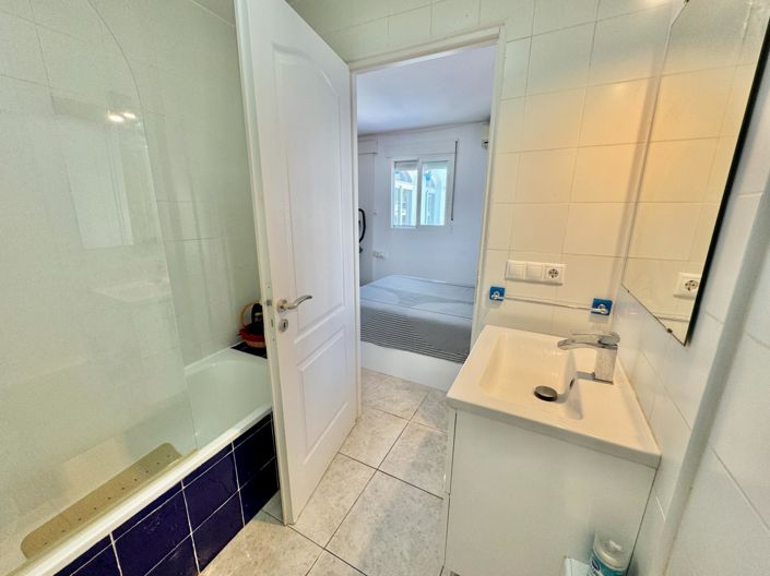 Image No.49-7 Bed Villa for sale