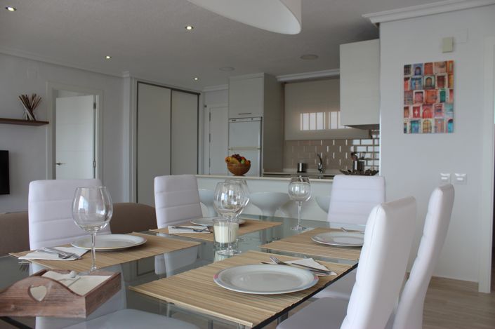 Image No.18-3 Bed Apartment for sale