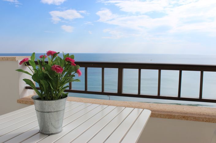 Image No.3-3 Bed Apartment for sale