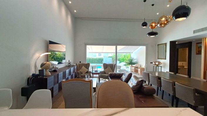 Image No.9-2 Bed Villa for sale