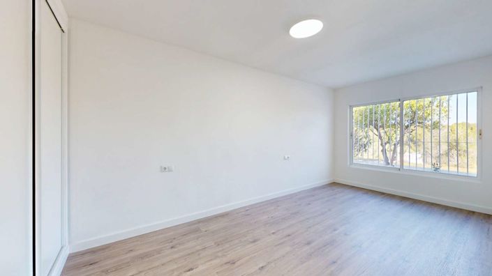 Image No.18-2 Bed Bungalow for sale