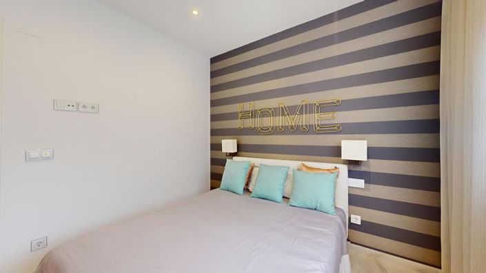 Image No.17-4 Bed Villa for sale