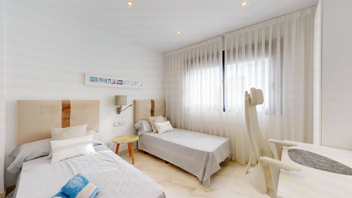 Image No.19-4 Bed Villa for sale