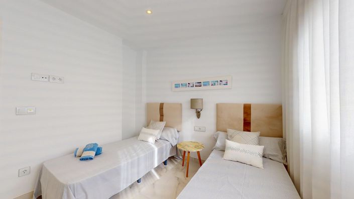 Image No.21-4 Bed Villa for sale