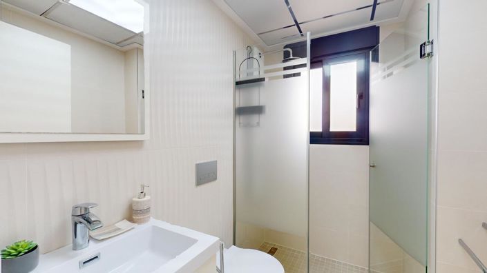 Image No.22-4 Bed Villa for sale