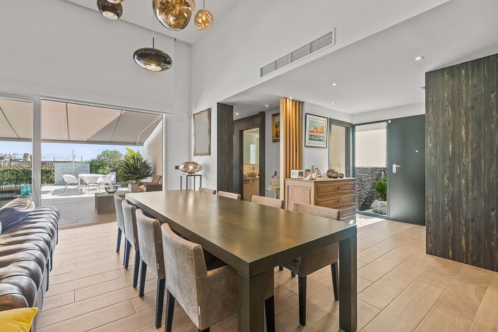 Image No.6-2 Bed Villa for sale