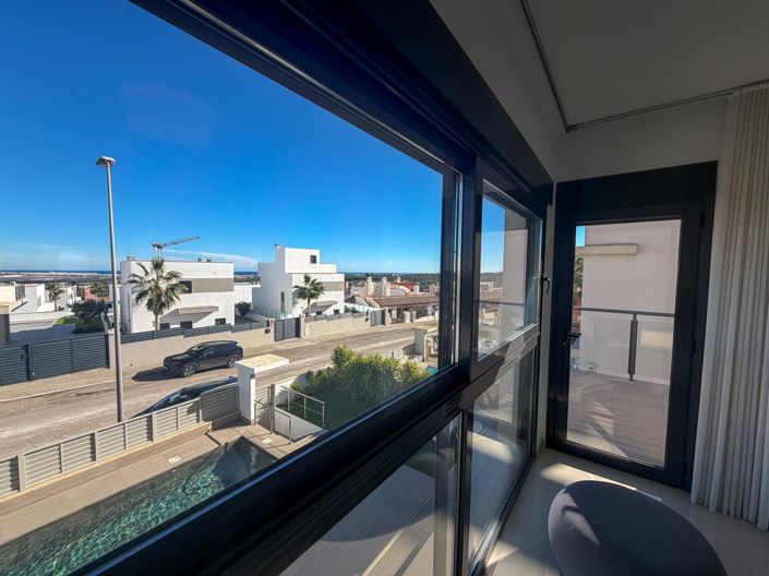 Image No.18-Villa de 4 chambres à vendre à San Miguel de Salinas