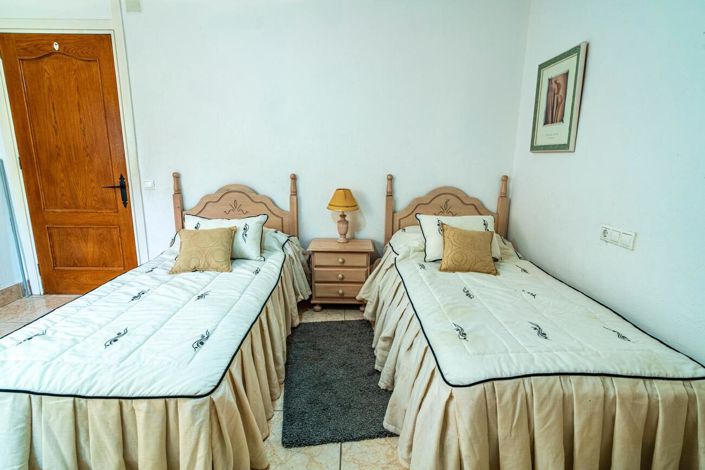 Image No.19-4 Bed Villa for sale