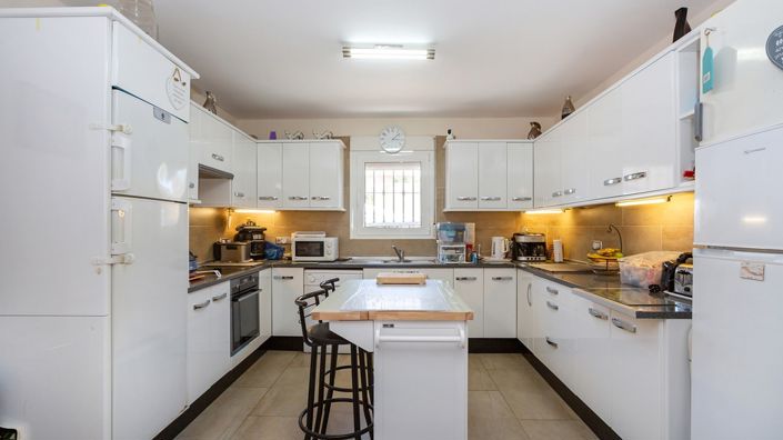 Image No.21-6 Bed Villa for sale