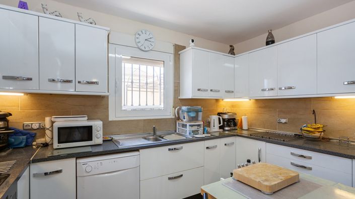 Image No.22-6 Bed Villa for sale