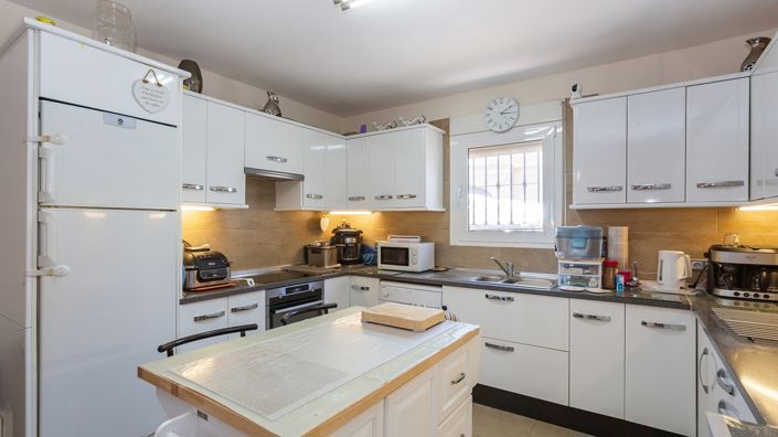 Image No.23-6 Bed Villa for sale