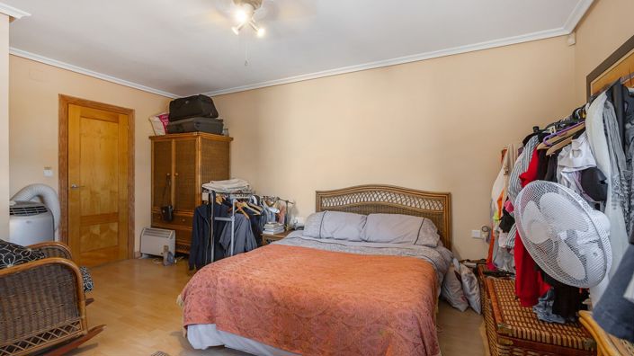 Image No.50-6 Bed Villa for sale