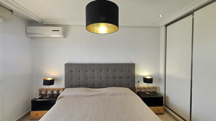 Image No.18-3 Bed Apartment for sale